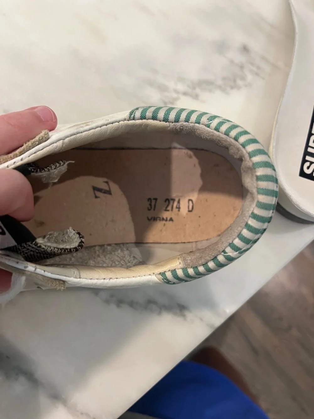 Authentic Golden Goose Sneakers size 37 - Picture 8 of 8